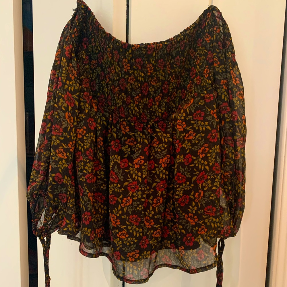 Off the shoulder floral shirt